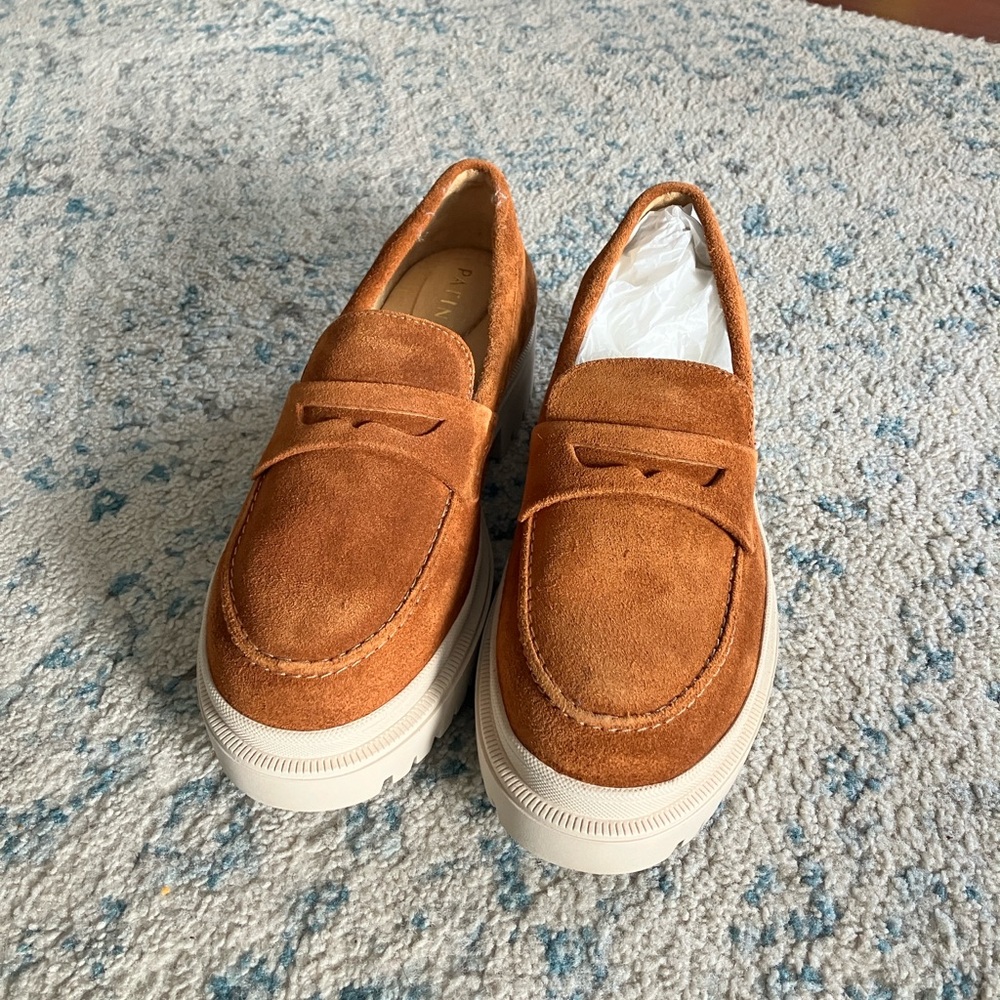 PLG ZOE CHUNKY LOAFER FAWN 10.5 NIB